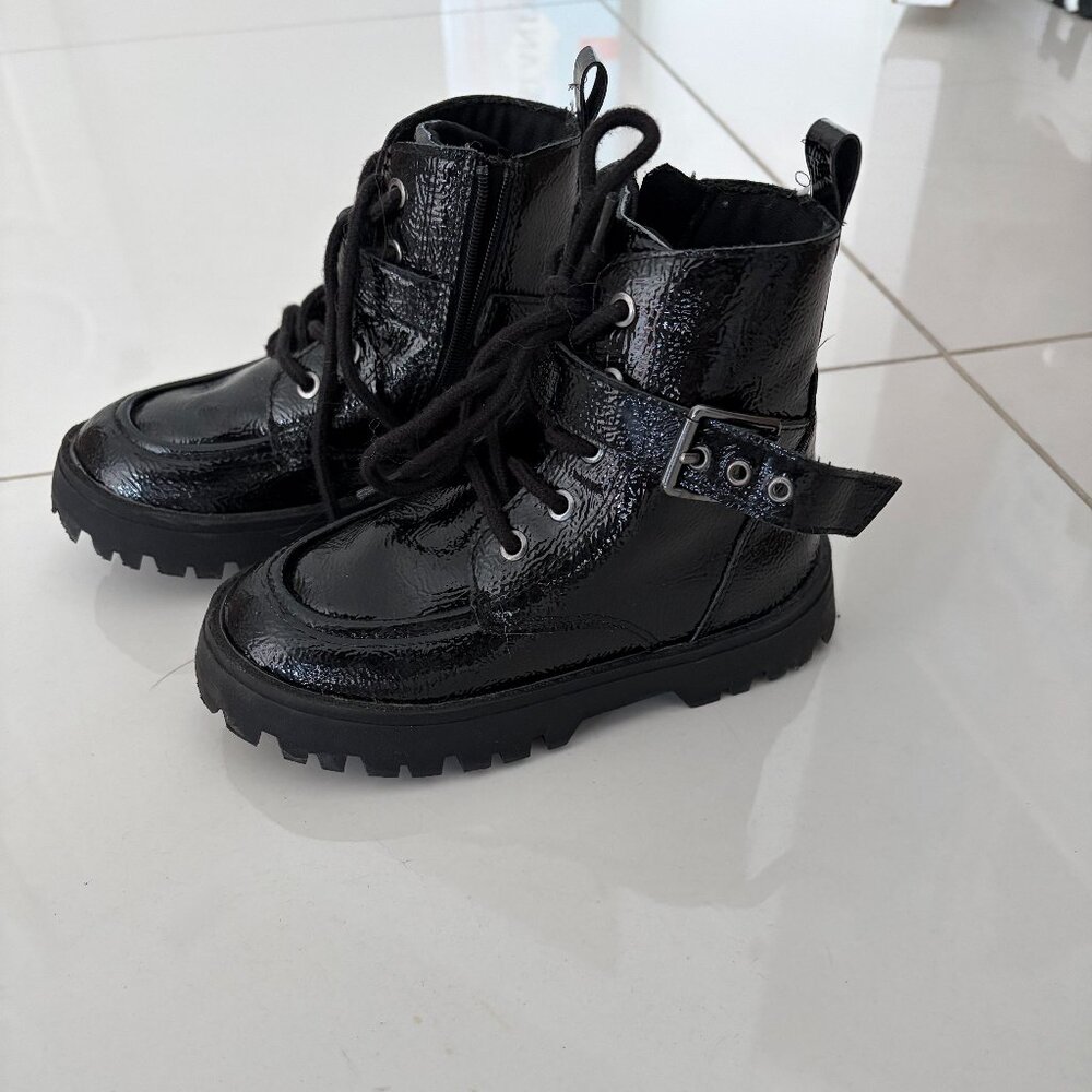 ZARA Kids Black Patent Combat Boots Size EU 23 US size 7 Toddler